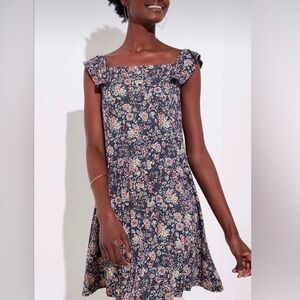 LOFT Rose Garden Flutter Sleeve Swing Dress M